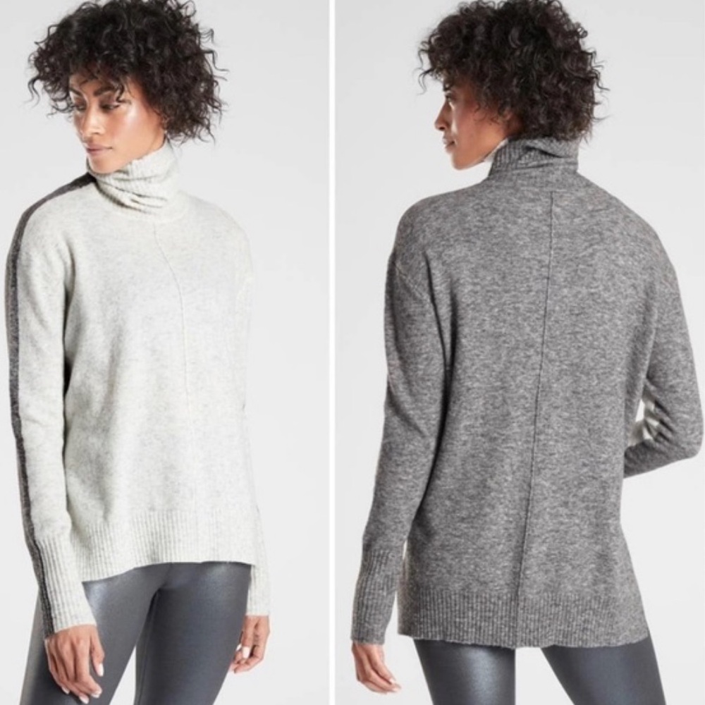 Athleta‎ Transit Colorblock Turtleneck Sweater Merino Wool Blend Pullover Medium